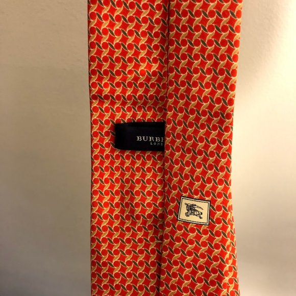 Like New Burberry London Tie - Picture 2 of 5